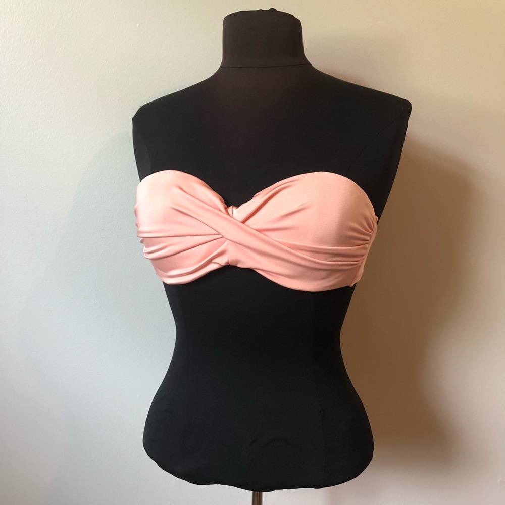 ❌SOLD❌NWOT Victoria Secret Swim Suit